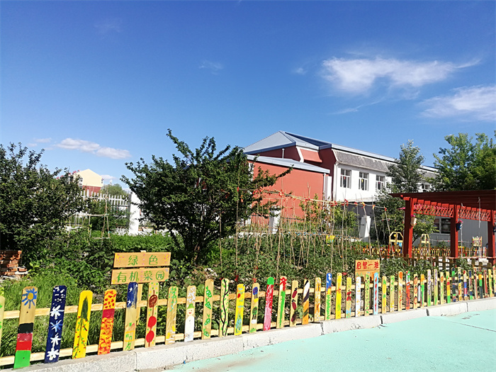 3.室外环境——小菜园1.jpg
